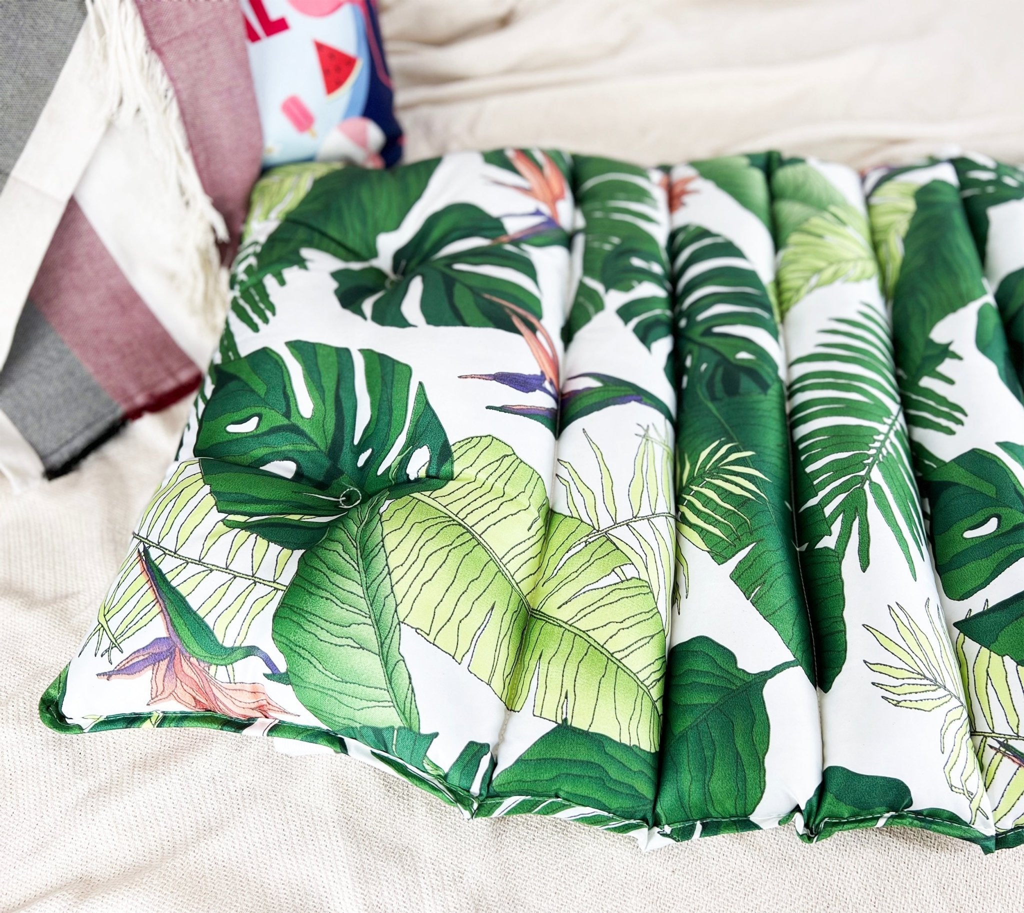 Imagen de Cojín para tumbona Cojín Para Tumbona Estampado, Hoja Tropical en Blanco en color de Meishida