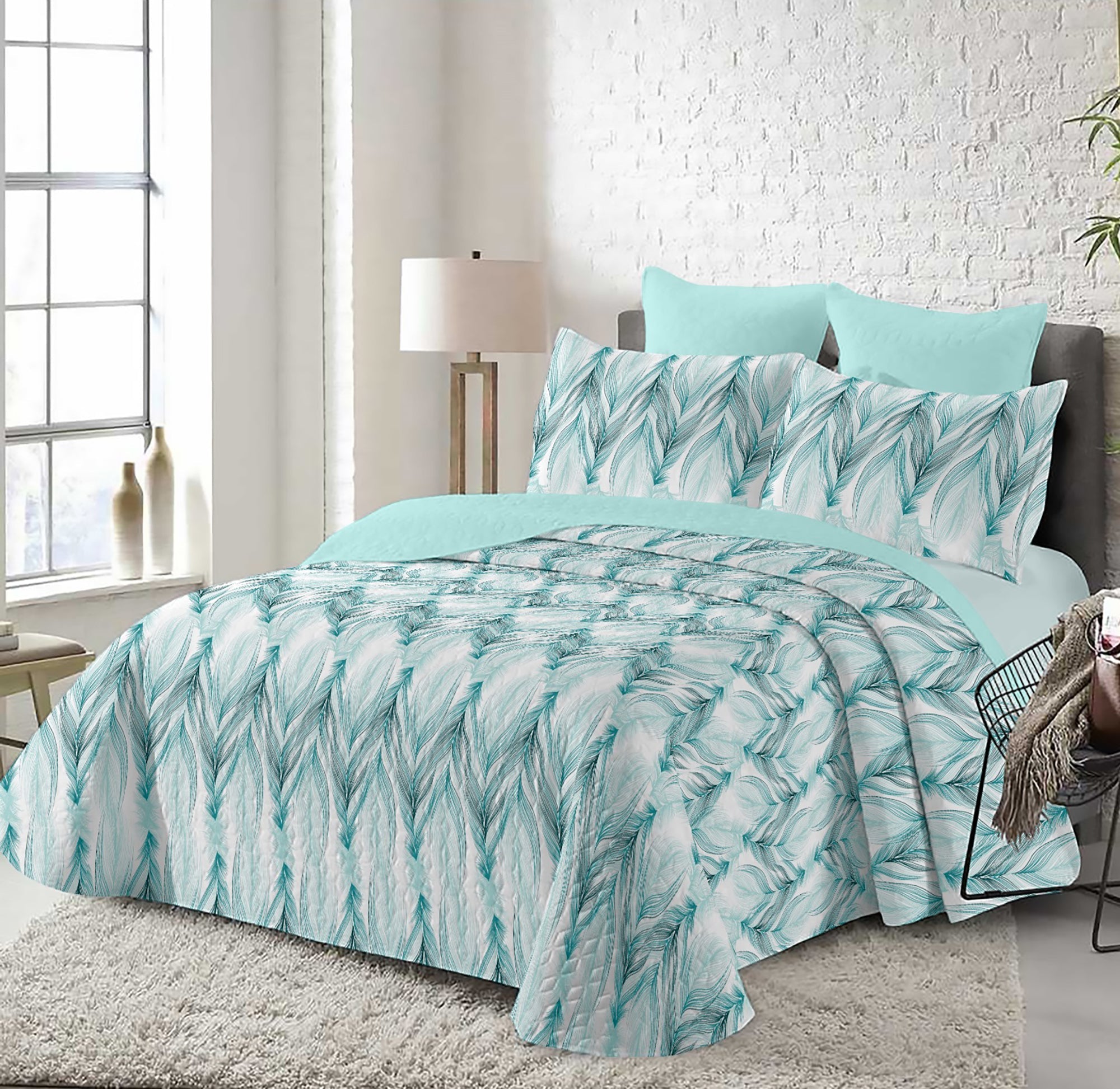 Imagen de Colchas Colcha Estampada Reversible en color Turquesa de Meishida