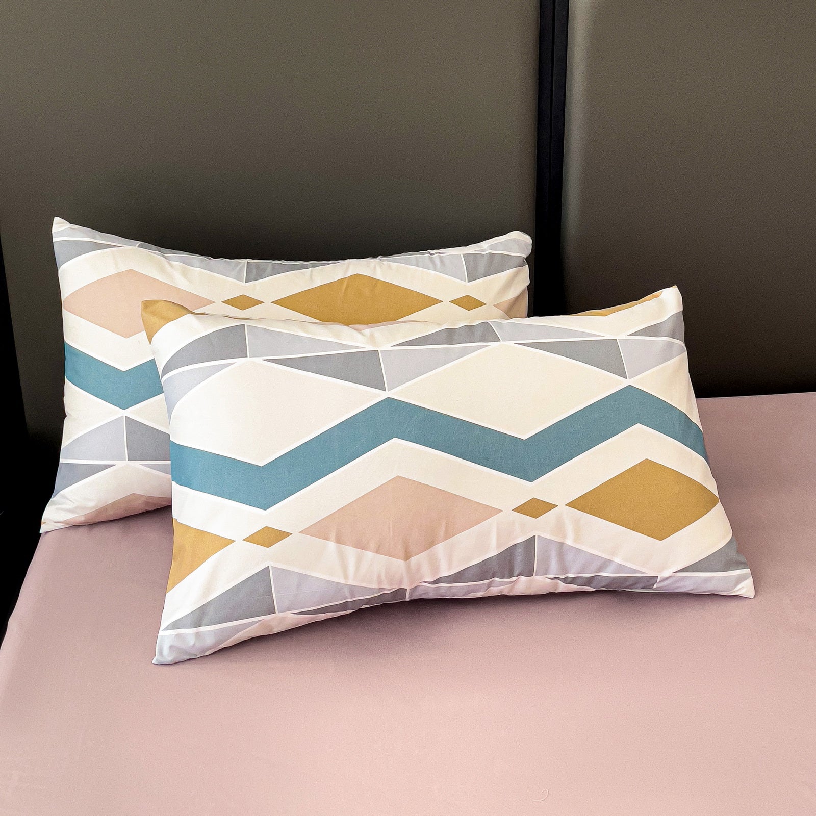 Imagen de Juego de sábanas Juego de sábanas 4 piezas con patrón geométrico en color Cama 90 de Meishida