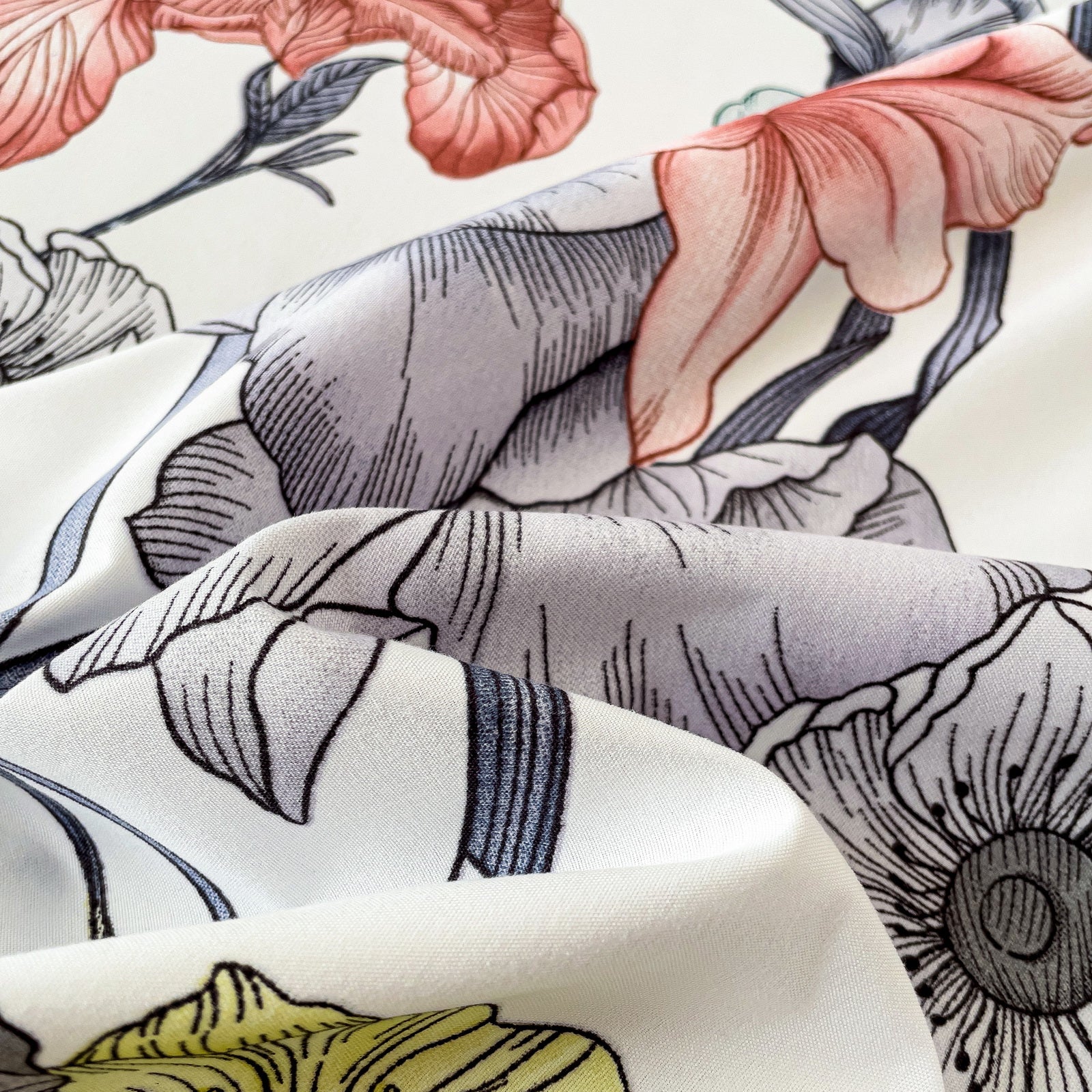 Imagen de Juego de sábanas Juego de sábanas 4 piezas Estampado floral y bajera lisa en color Cama 90 de Meishida