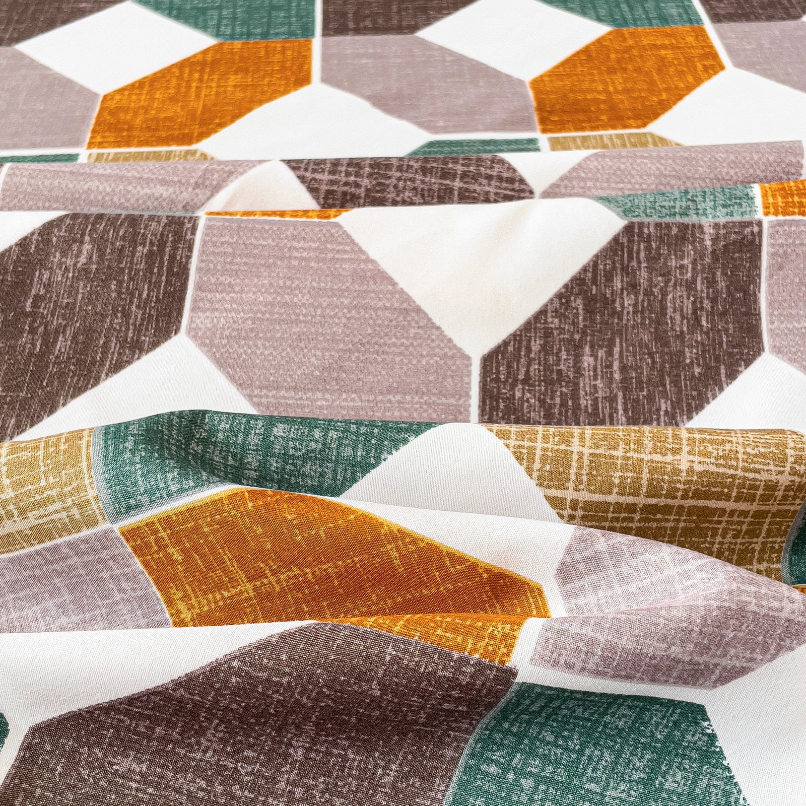 Imagen de Juego de sábanas Juego de sábanas con patrón geométrico – 4 piezas en color Cama 90 de Meishida