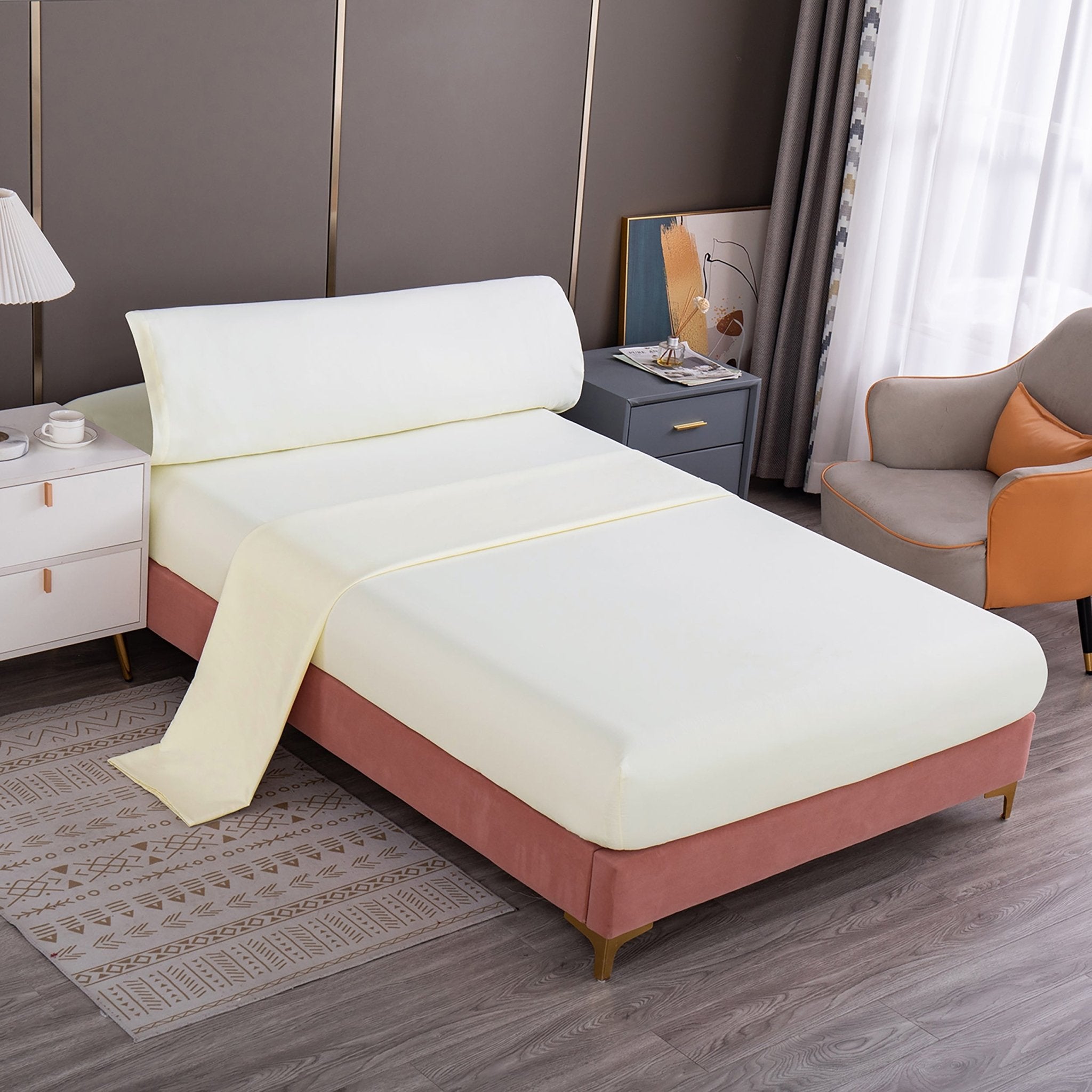 Imagen de sabana Juego de Sábanas Microfibra Liso - Amarillo Claro en color Cama 90 de Meishida