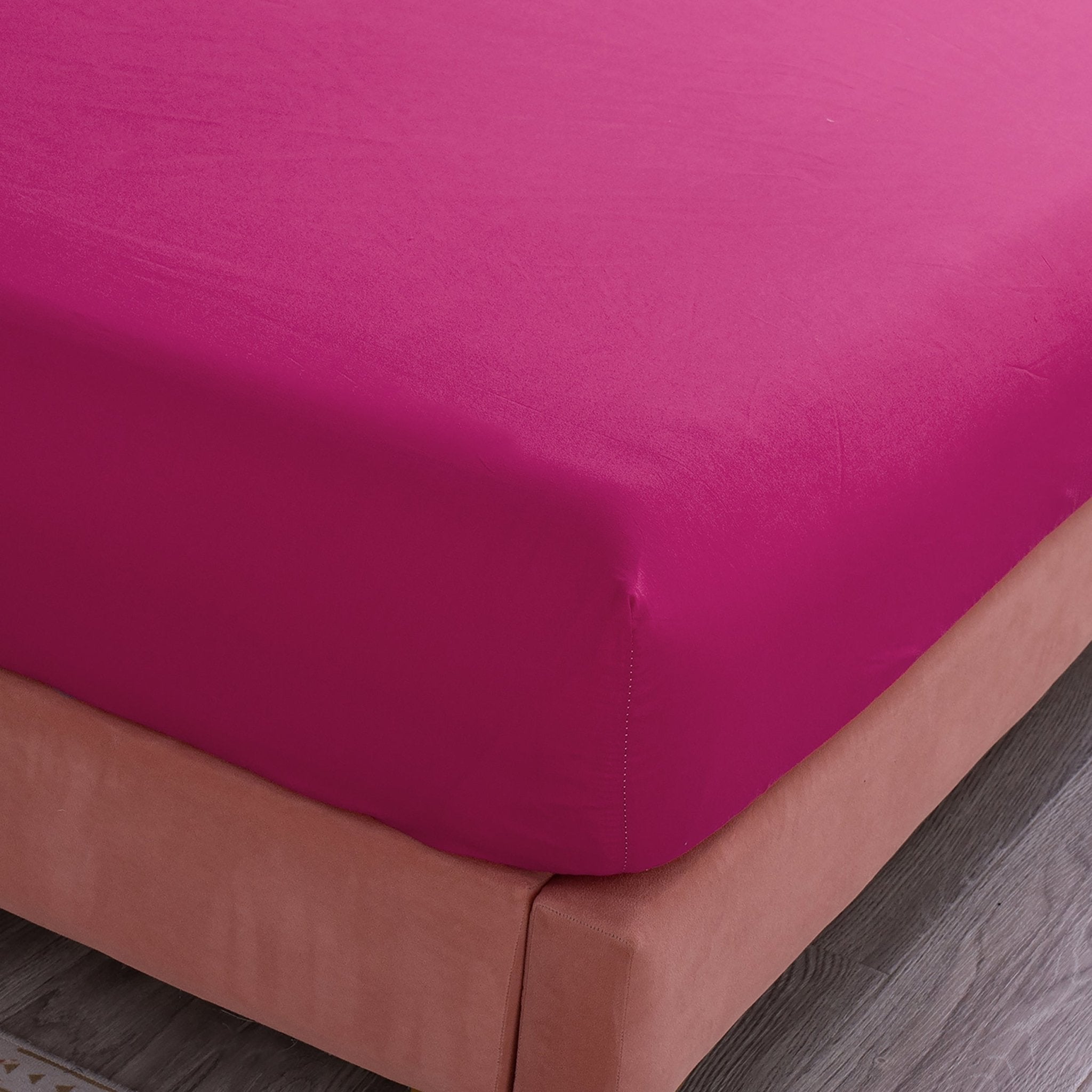 Imagen de sabana Juego de Sábanas Microfibra Liso - Fucsia en color Cama 90 de Meishida