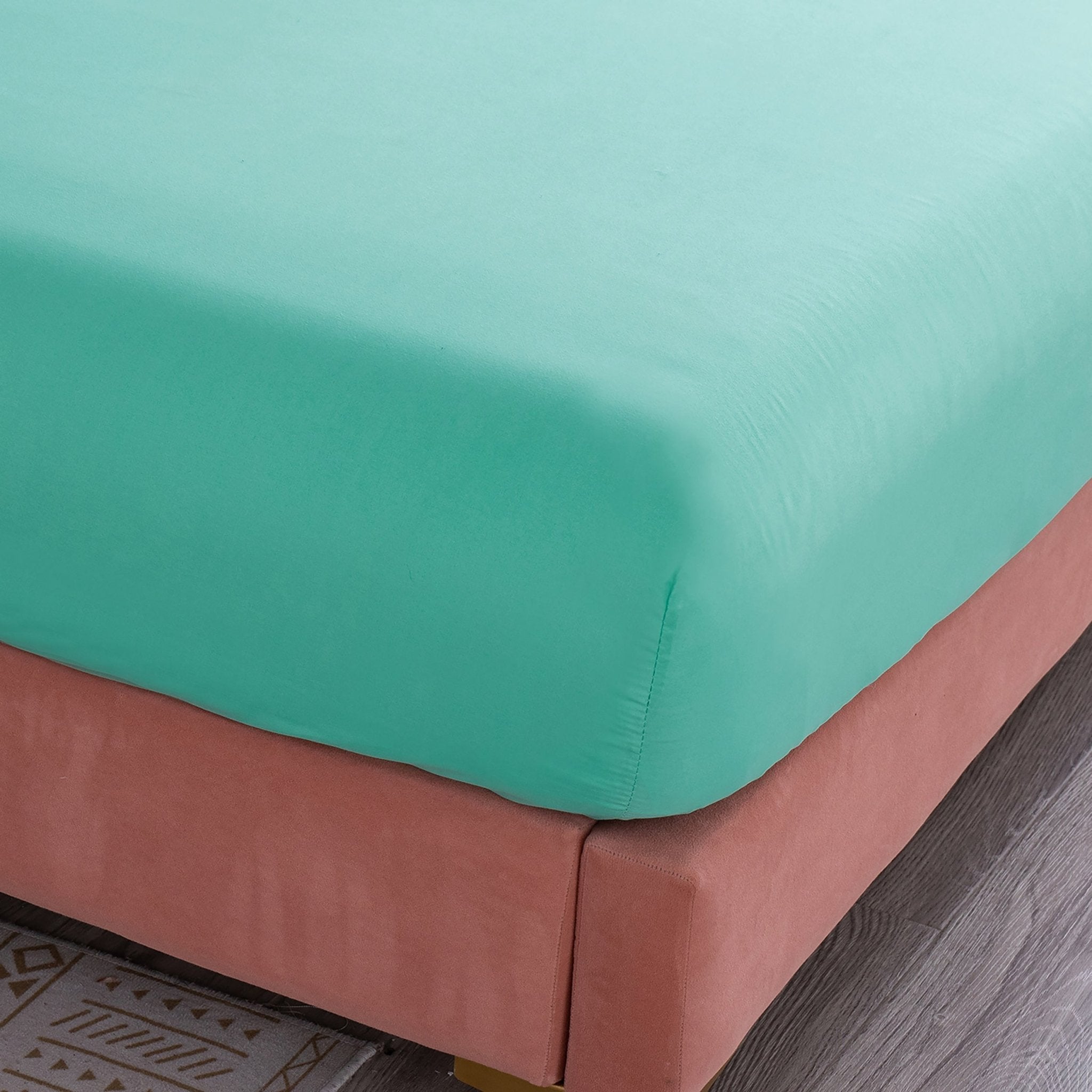 Imagen de sabana Juego de Sábanas Microfibra Liso - Verde en color Cama 90 de Meishida