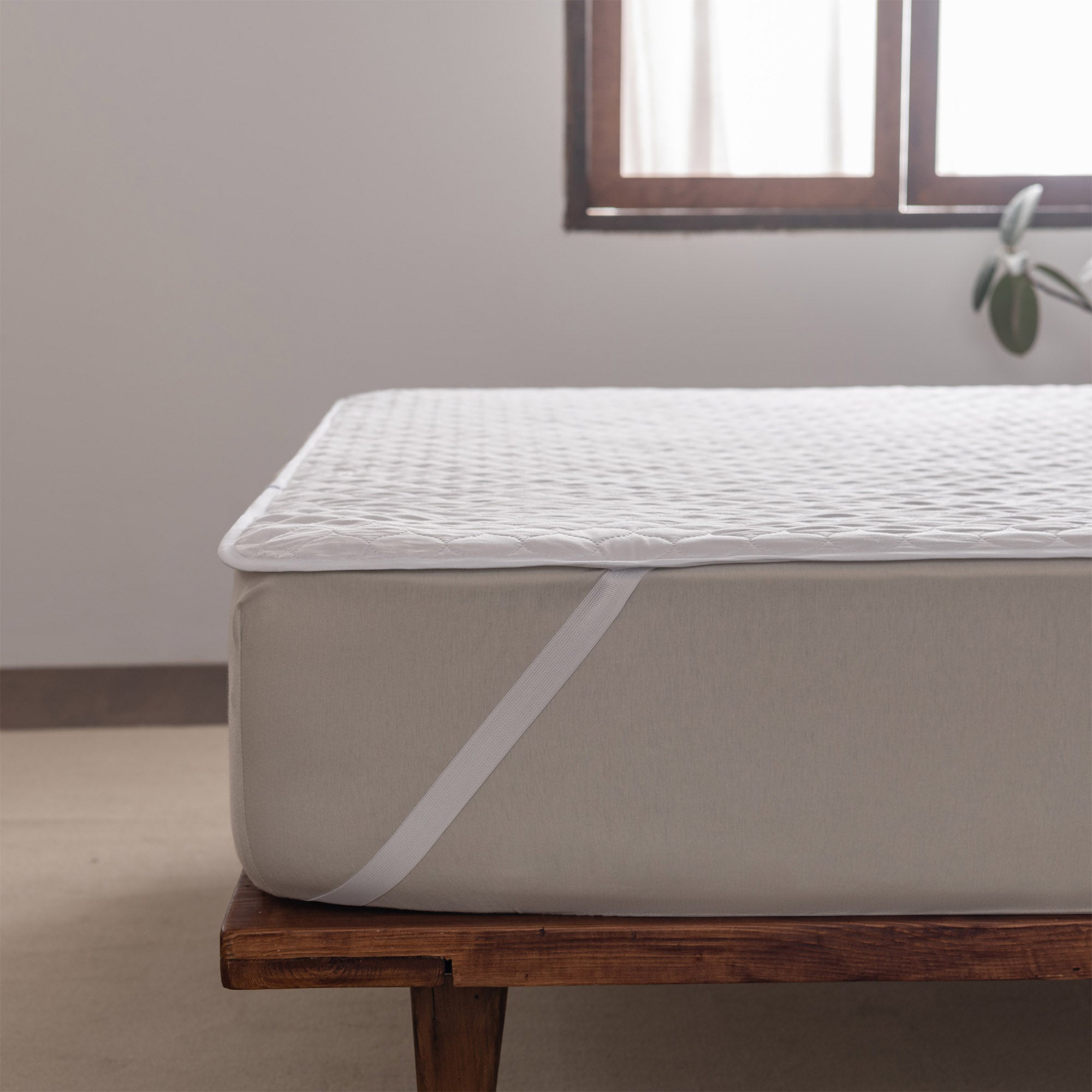 Imagen de Protector colchón Protector de colchón acolchado impermeable con esquinas elásticas en color Cama 90 de Meishida